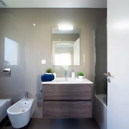 Emerson Plaza By Interhome Apartamento Portimão