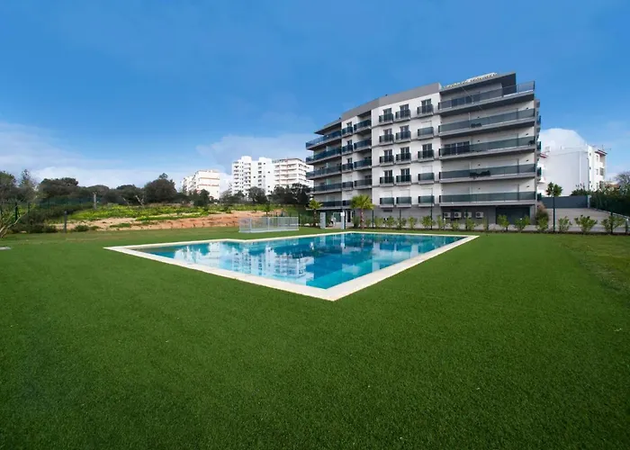 Emerson Plaza By Interhome Portimão